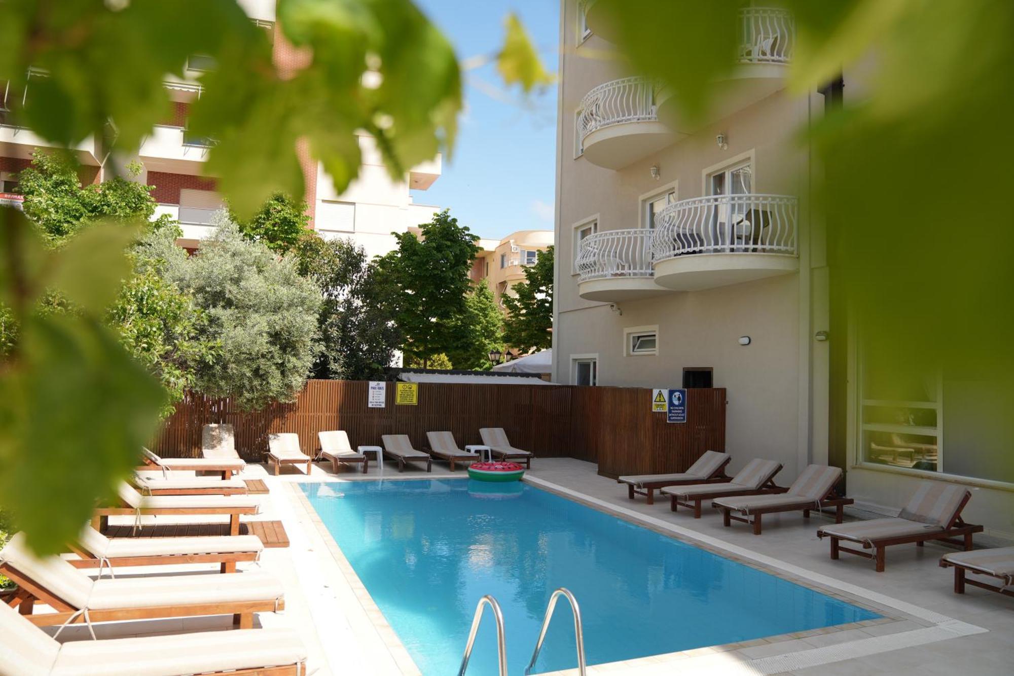Marika Apart Hotel Голем Екстериор снимка